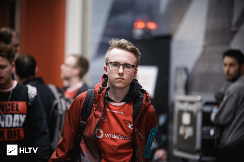 随后抢下关 随后抢下关