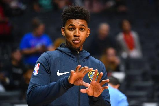 而是对自身 而是对自身